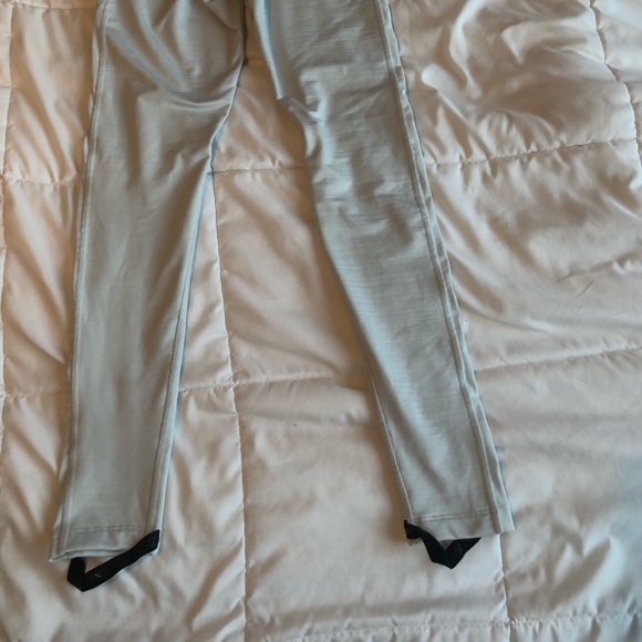 Leggings - Picture 2 of 3